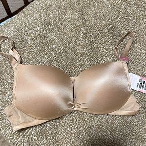 Cacique Push Up Bra 32B; Nude